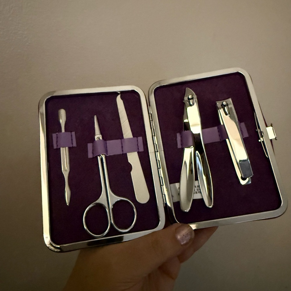 Avon footworks pedicure set